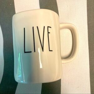 𝅺RAE DUNN LIVE  mug